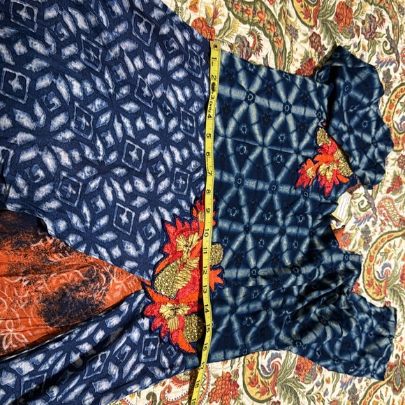 Kurti - Picture 5 of 10